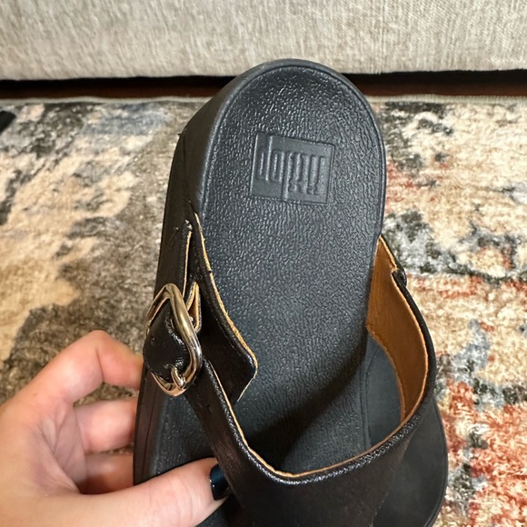 Fitflop Lulu Toe Post Black Platform Slip On Flip Flop Sandals - Picture 4 of 6